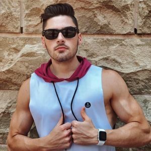 Meet your Posher, Max